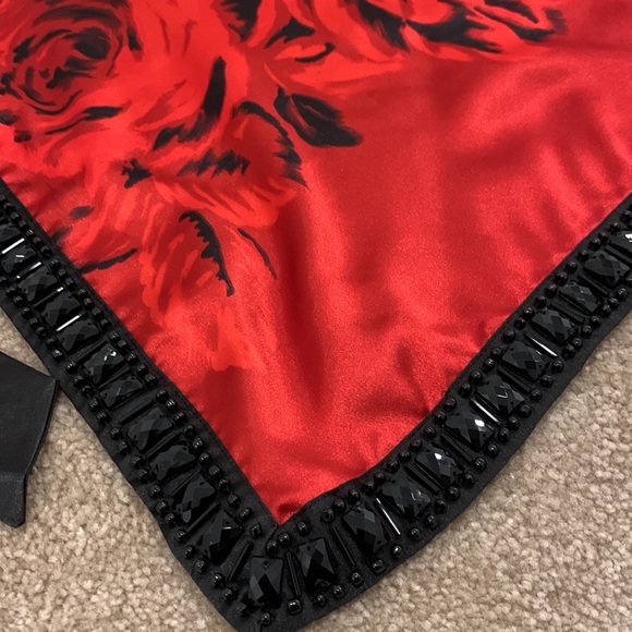 Bebe Rose Print Halter Top NWT - Picture 3 of 5